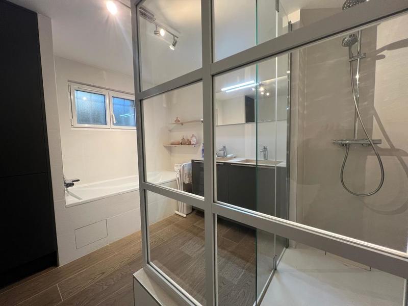 Maison - 111 m² - 6 pièces