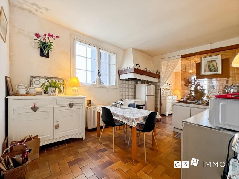 Maison ancienne - 94 m² - 3 pièces