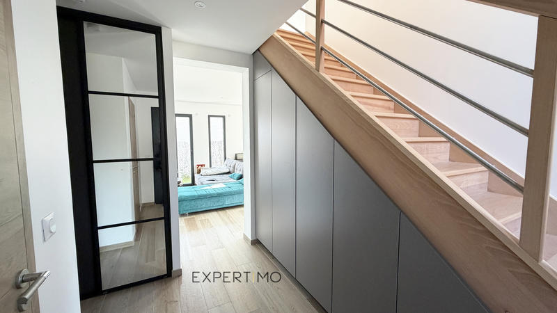 Maison - 139 m² - 5 pièces