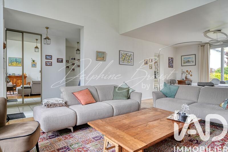 Maison - 157 m² - 7 pièces