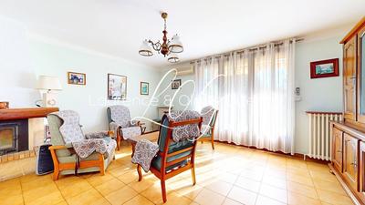 Appartement - 93 m² - 4 pièces