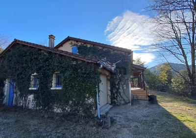 Villa - 152 m² - 7 pièces