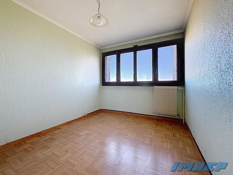 Appartement - 106 m² - 5 pièces