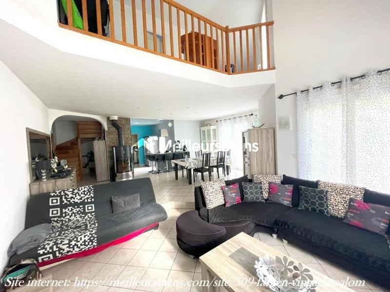 Maison - 193 m² - 7 pièces