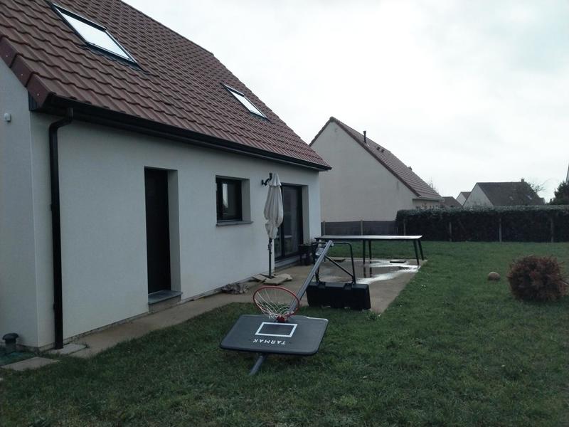 Maison - 92 m² - 4 pièces