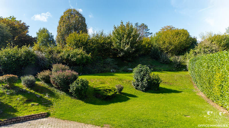 Maison - 196 m² - 5 pièces