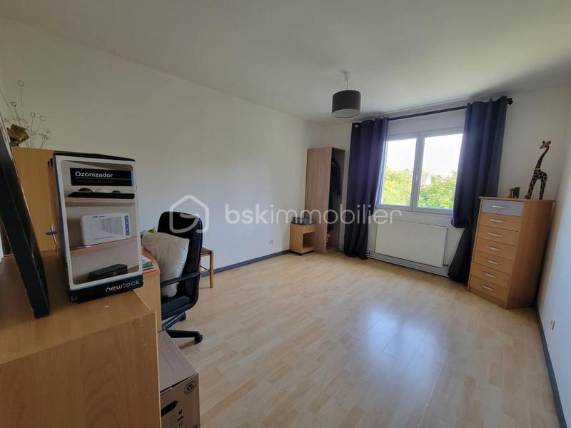 Pavillon - 168 m² - 7 pièces