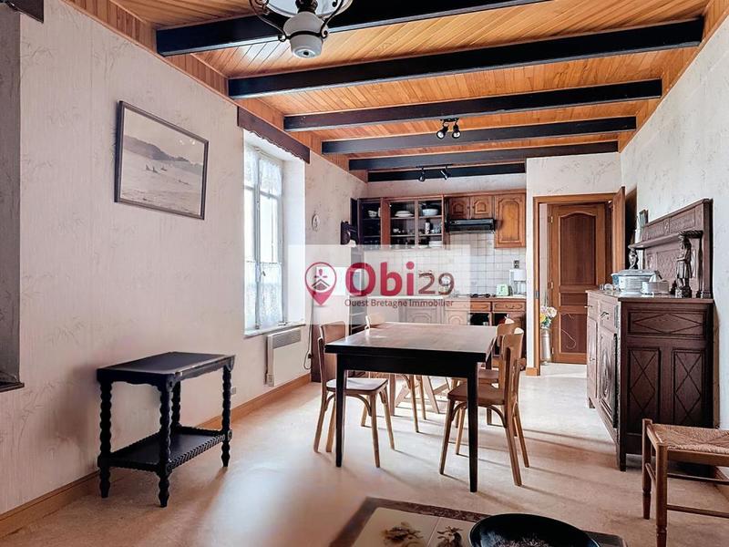 Immeuble - 139 m² - 11 pièces