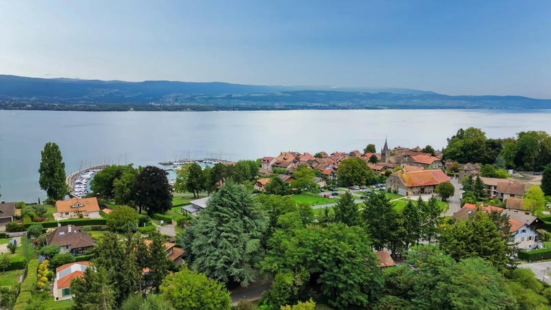 Maison - 230 m² - 7 pièces