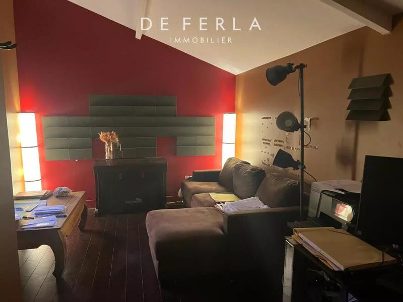 Maison - 140 m² - 6 pièces