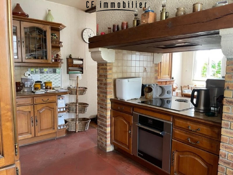 Maison - 210 m² - 8 pièces