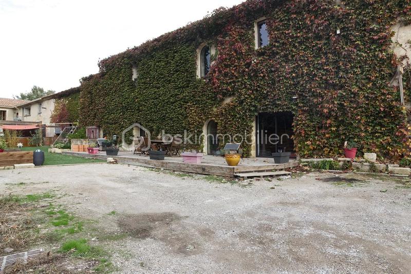 Immeuble - 368 m² - 9 pièces