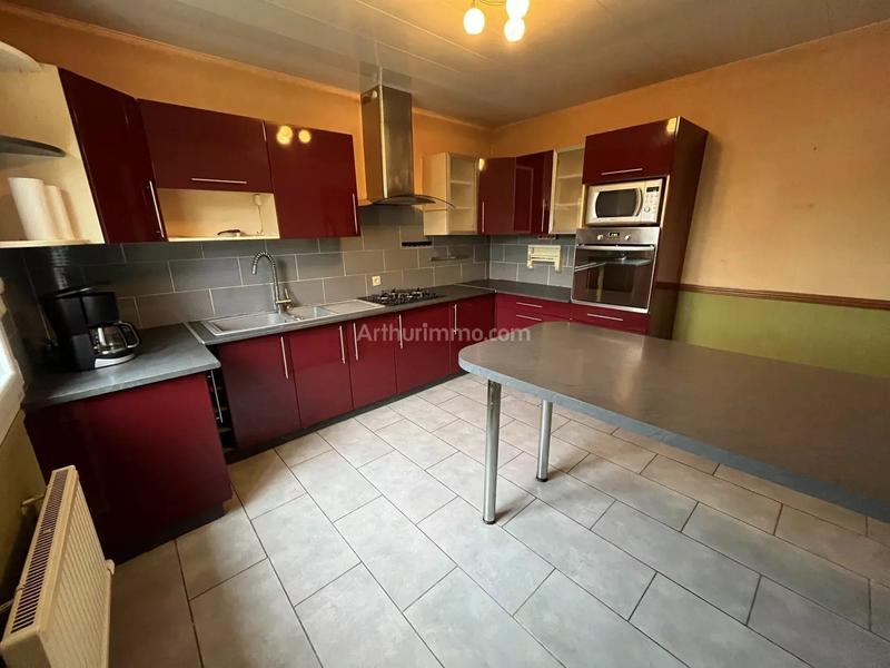 Maison - 83 m² - 5 pièces