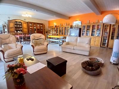 Maison en pierre - 191 m² - 6 pièces