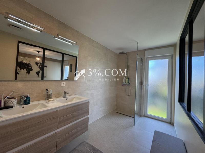 Maison - 149 m² - 7 pièces