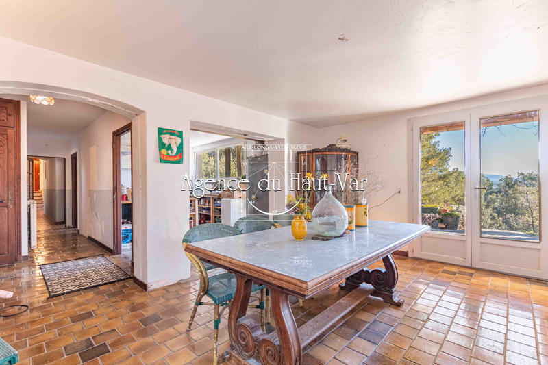 Villa - 175 m² - 6 pièces