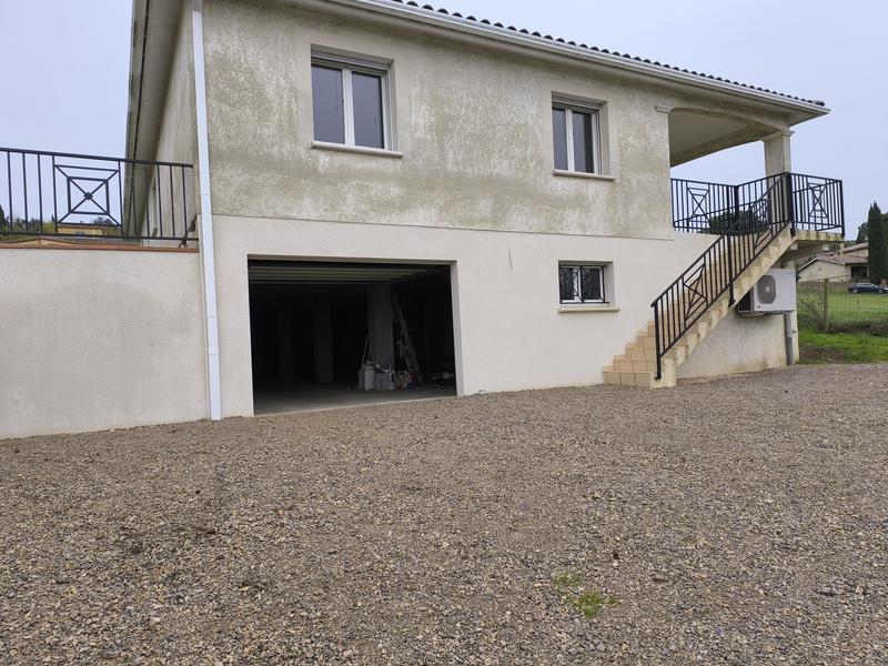 Maison - 140 m² - 5 pièces