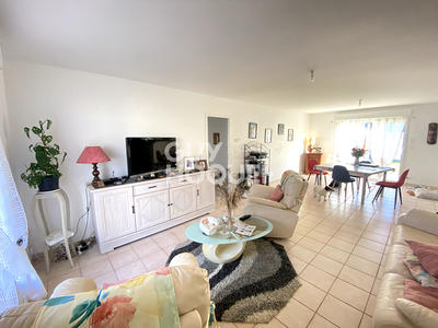 Maison - 92 m² - 5 pièces