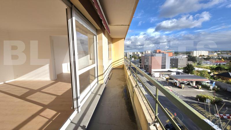 Appartement - 93 m² - 4 pièces