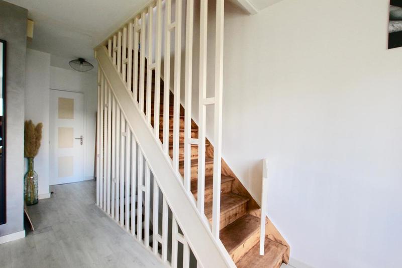 Maison - 92 m² - 4 pièces