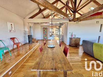 Château - 750 m² - 13 pièces