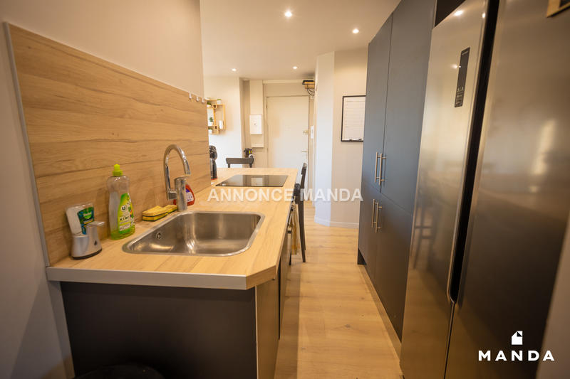 Chambre - 10 m² - 5 pièces