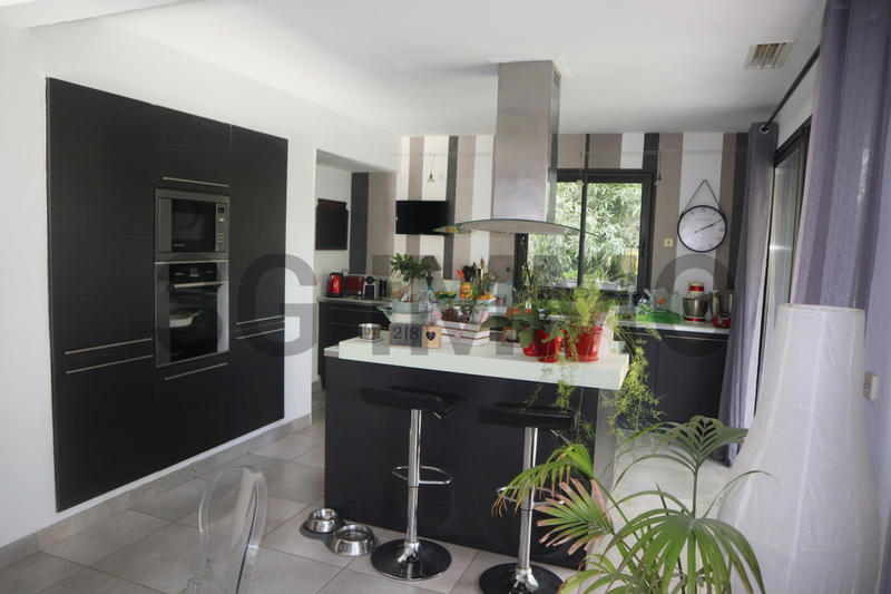 Maison d'architecte - 166 m² - 6 pièces