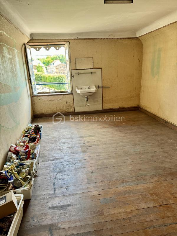 Immeuble - 285 m² - 15 pièces