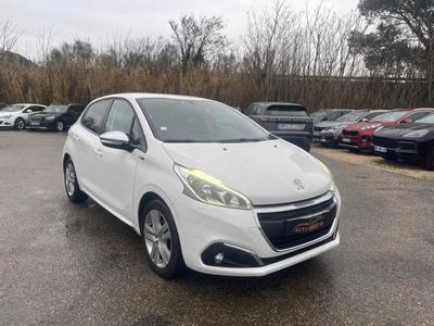 Peugeot 208 1.6 BlueHDi 75ch Bvm5 5 Places Style