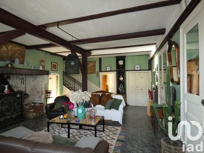 Maison de village - 300 m² - 10 pièces