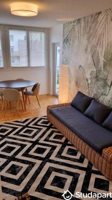 Chambre - 12 m² - 1 pièce