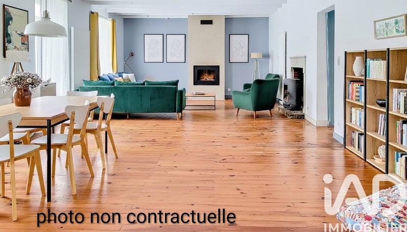 Maison - 288 m² - 8 pièces