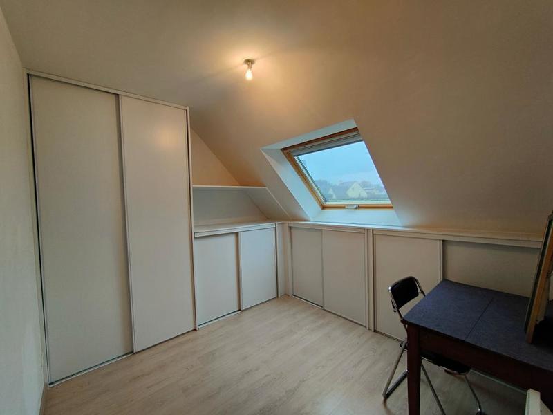 Maison - 210 m² - 6 pièces