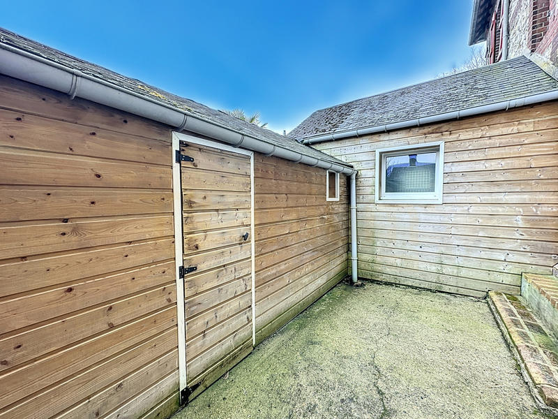 Maison - 94 m² - 5 pièces