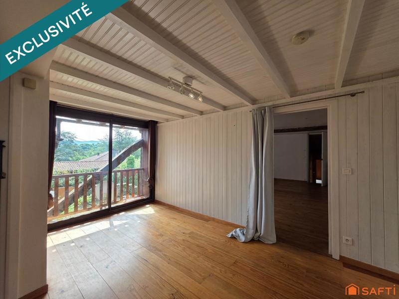 Maison de village - 170 m² - 7 pièces