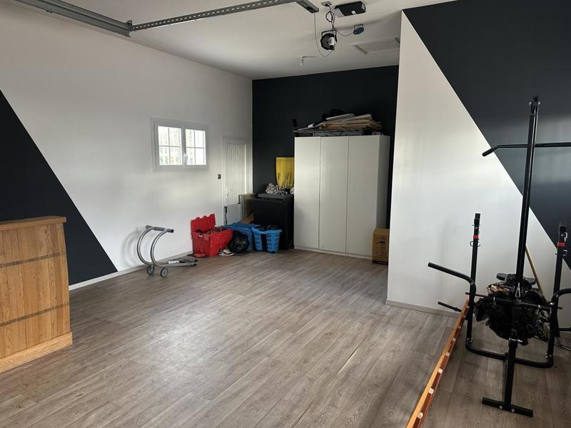 Pavillon - 164 m² - 6 pièces