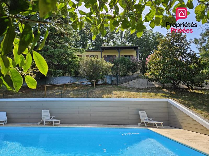 Maison - 145 m² - 6 pièces