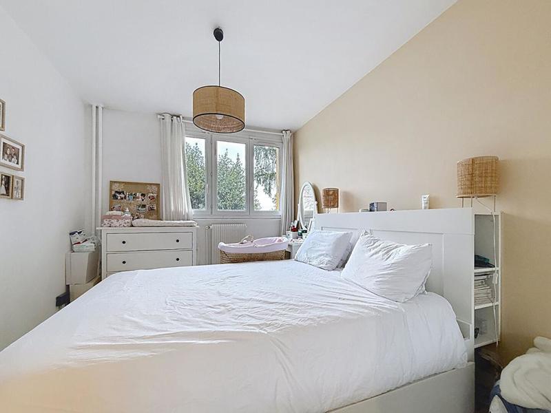 Appartement - 91 m² - 4 pièces