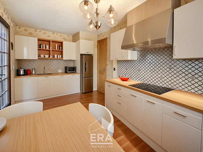 Maison - 116 m² - 7 pièces