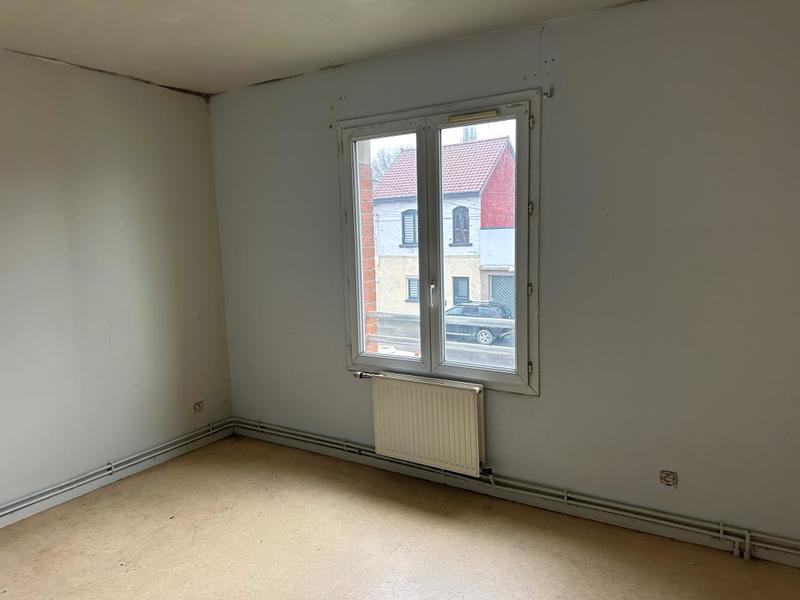 Maison - 90 m² - 3 pièces