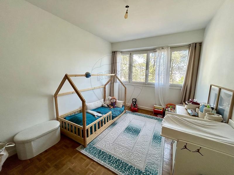 Appartement - 102 m² - 4 pièces