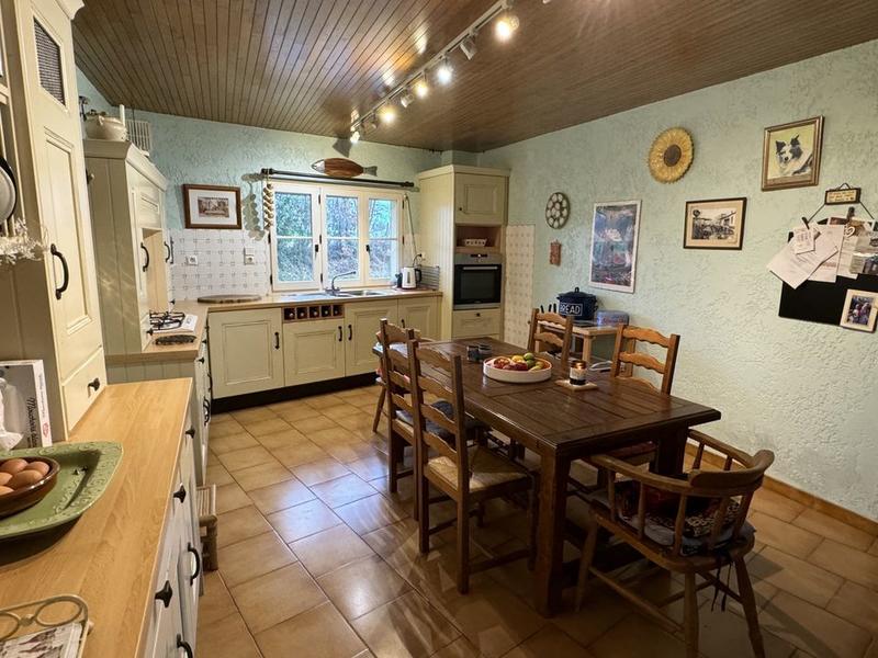 Maison ancienne - 200 m² - 6 pièces