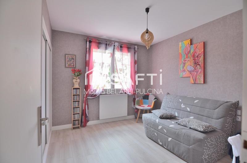 Maison - 134 m² - 7 pièces