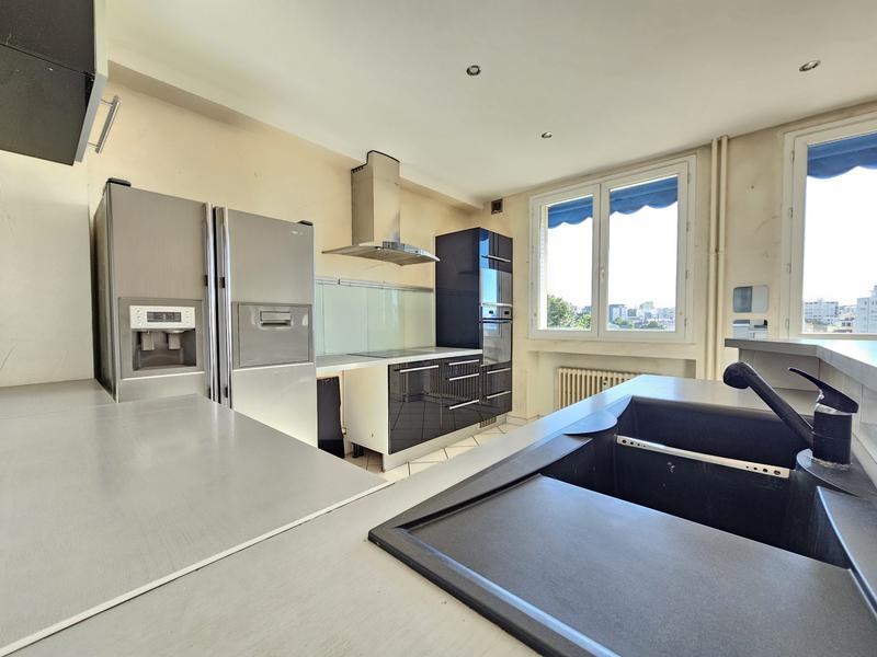 Appartement - 86 m² - 3 pièces