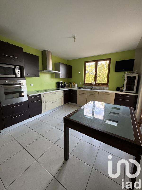 Maison - 195 m² - 8 pièces