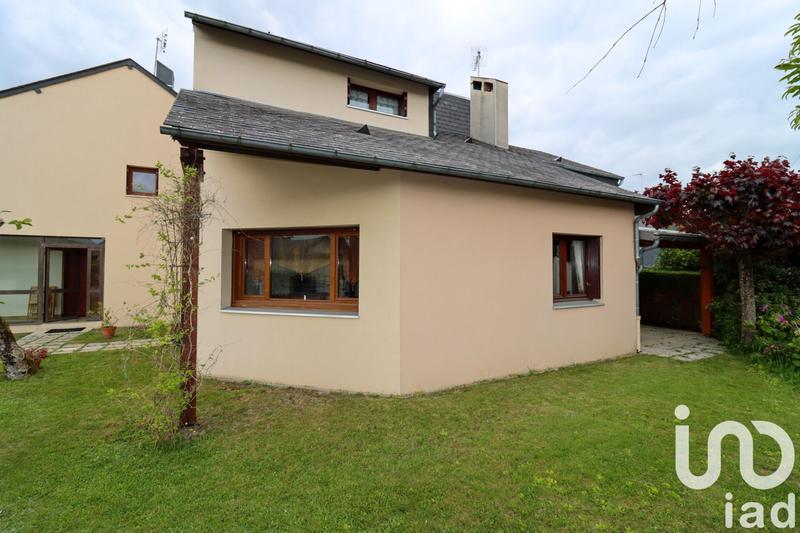 Maison de maîtres - 230 m² - 9 pièces