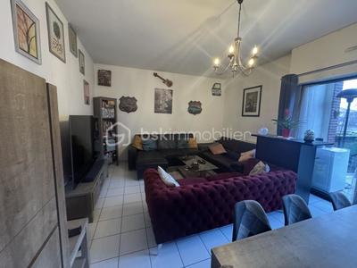 Appartement - 99 m² - 4 pièces