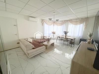 Maison - 200 m² - 6 pièces