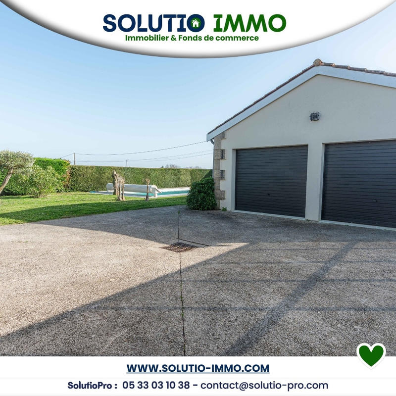 Maison - 243 m² - 6 pièces