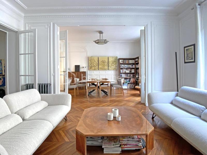 Appartement - 164 m² - 6 pièces